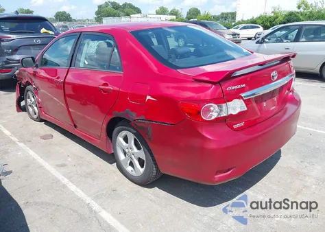 2013 Toyota Corolla S из США, поврежденный, VIN 2T1BU4EE8DC024681